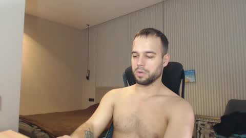 Snapshot of sandro_best chatting on 01.30.25 DeAlex online show from 01.30.25