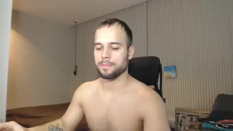 Snapshot of sandro_best chatting on 01.31.25 DeAlex online show from 01.31.25