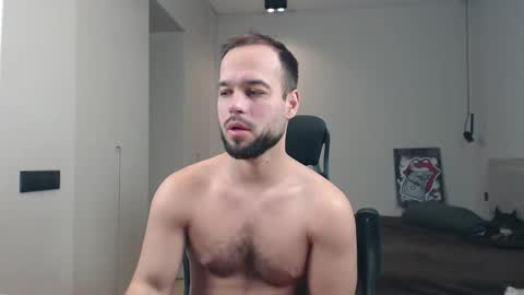 Snapshot of sandro_best chatting on 02.19.26 DeAlex online show from 02.19.26