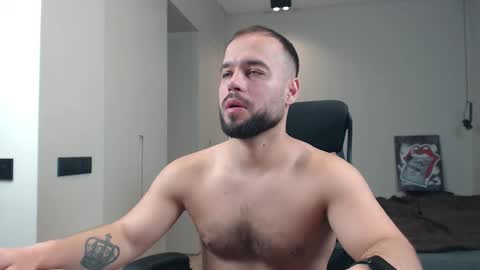 Snapshot of sandro_best chatting on 02.24.26 DeAlex online show from 02.24.26