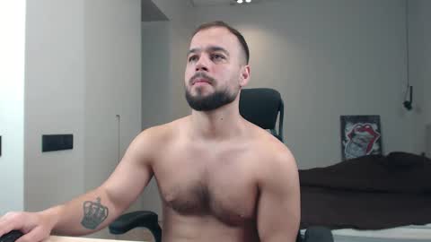 Snapshot of sandro_best chatting on 03.01.26 DeAlex online show from 03.01.26