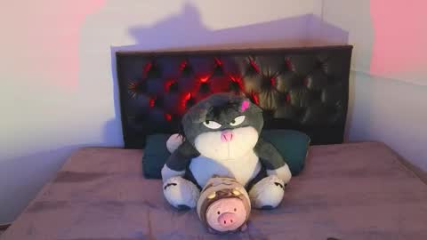 Snapshot of sandro_vitali chatting on 10.22.25 sandro_vitali online show from 10.22.25