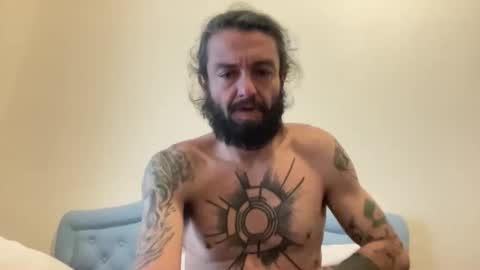 Snapshot of sandroanderson chatting on 10.12.25 Sandro Andersom online show from 10.12.25