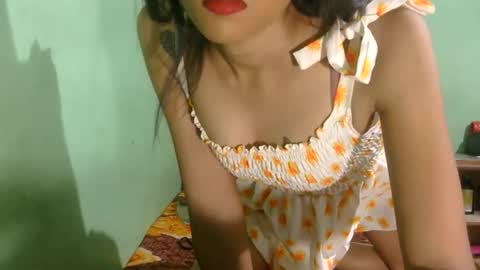 Snapshot of sandunimaneesha23 chatting on 06.24.26 sandunimaneesha23 online show from 06.24.26