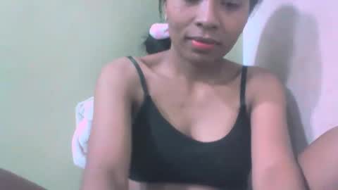 Snapshot of sandy735579 chatting on 04.26.26 sandy735579 online show from 04.26.26
