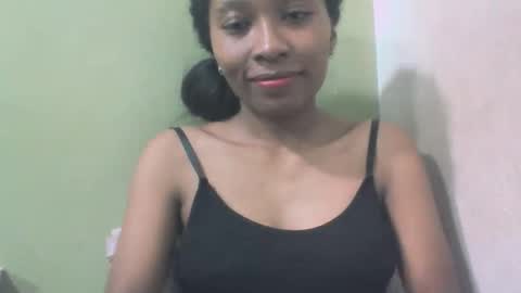 Snapshot of sandy735579 chatting on 04.29.26 sandy735579 online show from 04.29.26