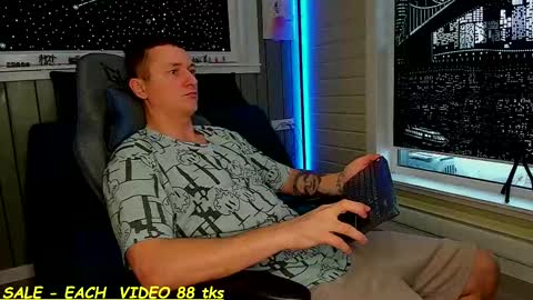 Sandy and Chris online show from 03.06.25