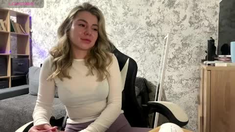 Sandy online show from 04.02.26