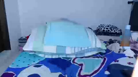 sandy online show from 09.08.25