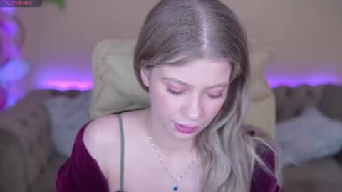 Snapshot of sandylay chatting on 07.18.26 Sandy online show from 07.18.26