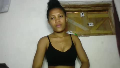 sanelie09 online show from 10.18.25