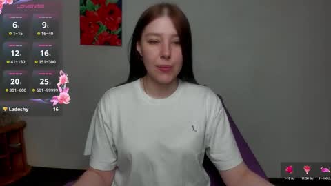 Snapshot of sannyflower chatting on 06.06.26 karina online show from 06.06.26