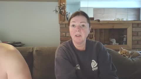 Snapshot of sanroom chatting on 03.20.26 sanroom online show from 03.20.26