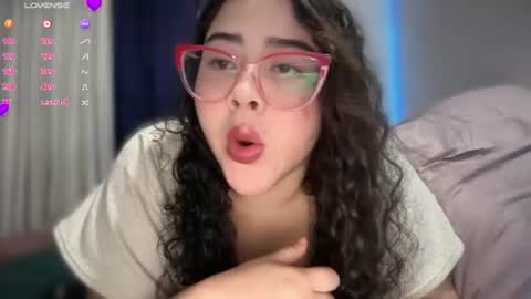 Snapshot of sansaleya69 chatting on 06.19.26 sansaleya online show from 06.19.26