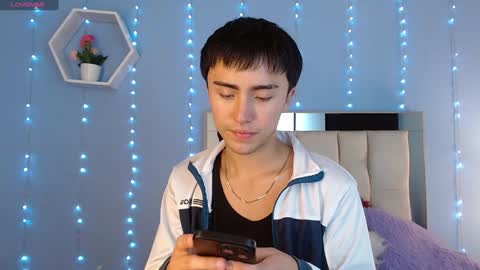 santi_fabulous online show from 12.03.24