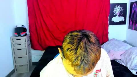 Santi online show from 01.12.26