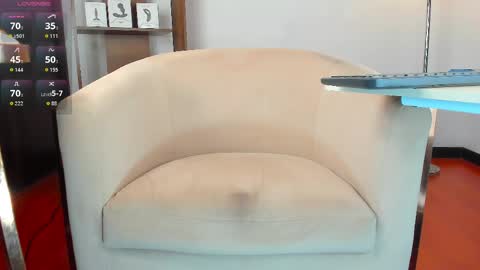 Snapshot of santi_mdz chatting on 06.01.26 ADRIK CANO online show from 06.01.26