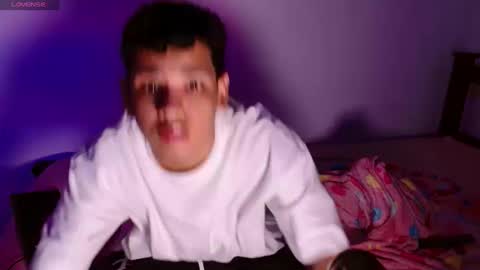 santi online show from 03.17.26