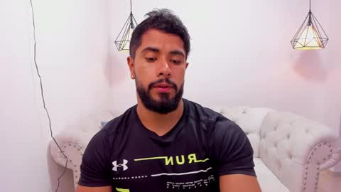 Snapshot of santiago_huntt chatting on 12.04.24 santiago_huntt online show from 12.04.24