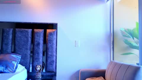 Snapshot of santin_seans chatting on 05.04.26 Santiago Seans online show from 05.04.26
