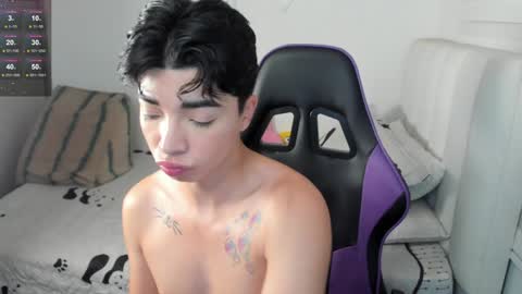 Mr. Santiago online show from 02.02.25