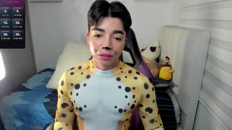 Mr. Santiago online show from 10.31.25