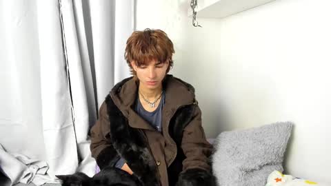 kitty online show from 01.15.25