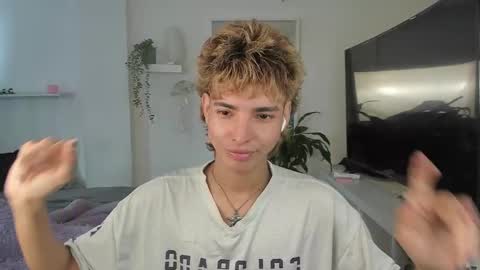 kitty online show from 10.30.25