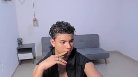 santy_stump online show from 04.09.26