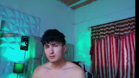 Santyago online show from 01.22.25