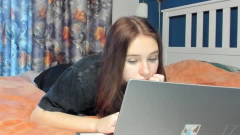 santythousand online show from 12.20.25