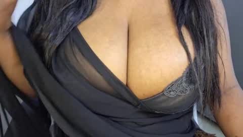 Snapshot of sanvi13 chatting on 04.10.26 sanvi13 online show from 04.10.26