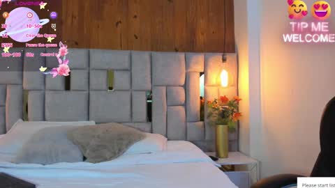 Saori  online show from 03.04.25