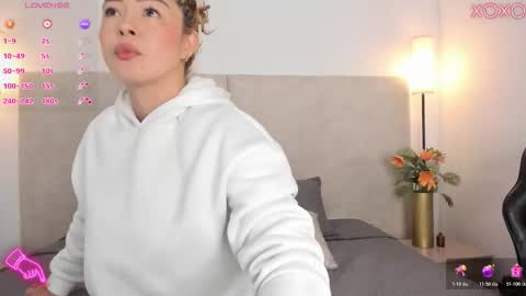 Saori  online show from 12.05.25