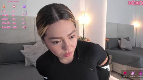 Snapshot of saori_newman chatting on 02.18.26 Saori online show from 02.18.26