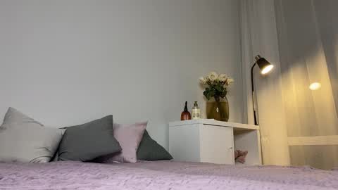 Anny online show from 11.24.25