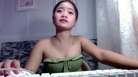 sapphire_amora online show from 10.21.25