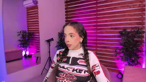 Valerin online show from 11.28.25