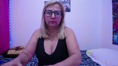 sara online show from 02.14.25