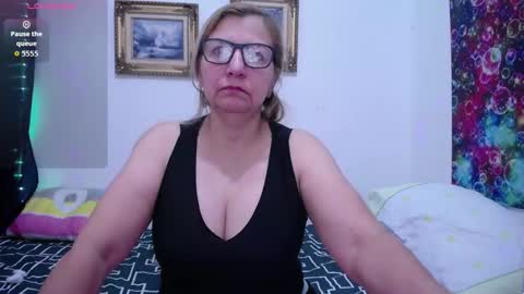 sara online show from 09.23.25