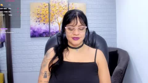 Snapshot of sara__michell chatting on 04.30.26 online show from 04.30.26