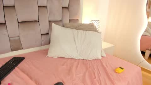 Sara online show from 02.26.25