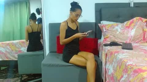 Snapshot of sara_carmona chatting on 03.02.25 SARA online show from 03.02.25
