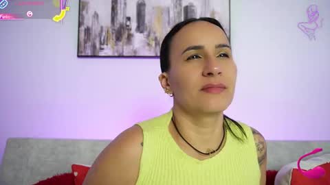   online show from 12.01.25