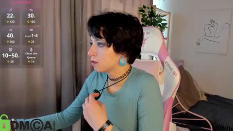 Sarah online show from 10.24.25