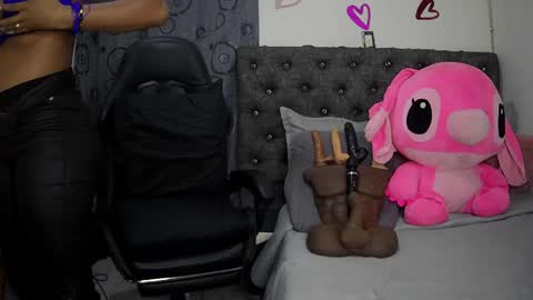 Sara Greyx online show from 05.31.26