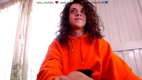 sara_johnson__ online show from 12.02.25