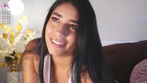  Sara Jones  online show from 02.26.26