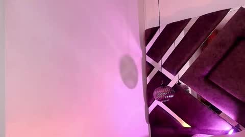 sara_lopee1 online show from 09.22.25