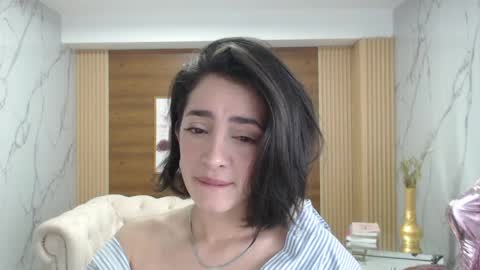 Snapshot of sara_lopez_s chatting on 04.07.26 Sara online show from 04.07.26